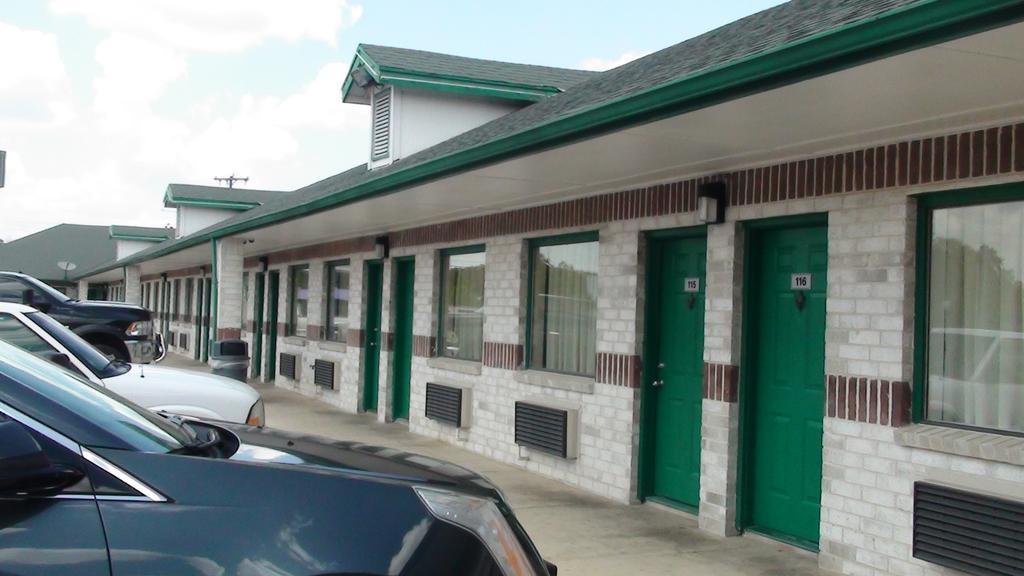 Safari Inn Motel San Antonio Luaran gambar