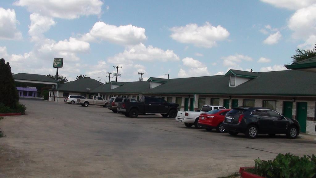 Safari Inn Motel San Antonio Luaran gambar